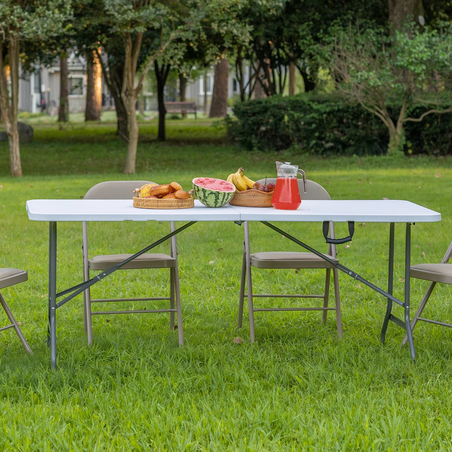 Outdoor/Indoor Heavy Duty Foldable Table